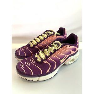 Nike Air Max Plus (GS) White Pink Green Black CD0609 010 Kids Youth Size 4Y NEW